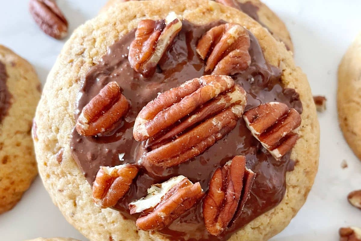 Chokolinette-pecan cookies