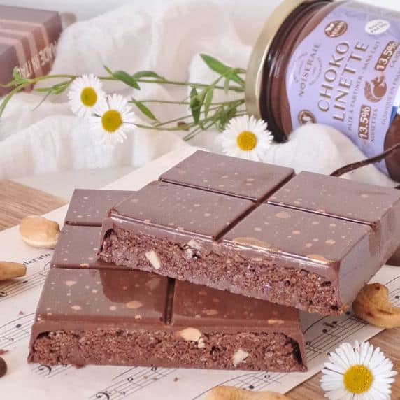 Tablette de chocolat noix de cajou et choko linette