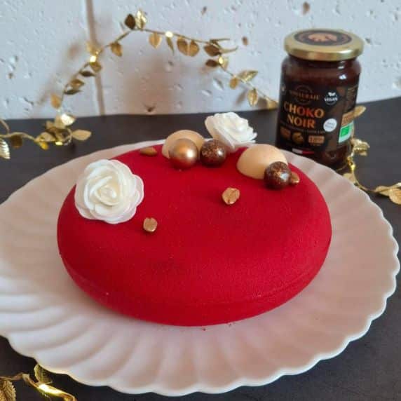 Entremets choko noir cacahuète