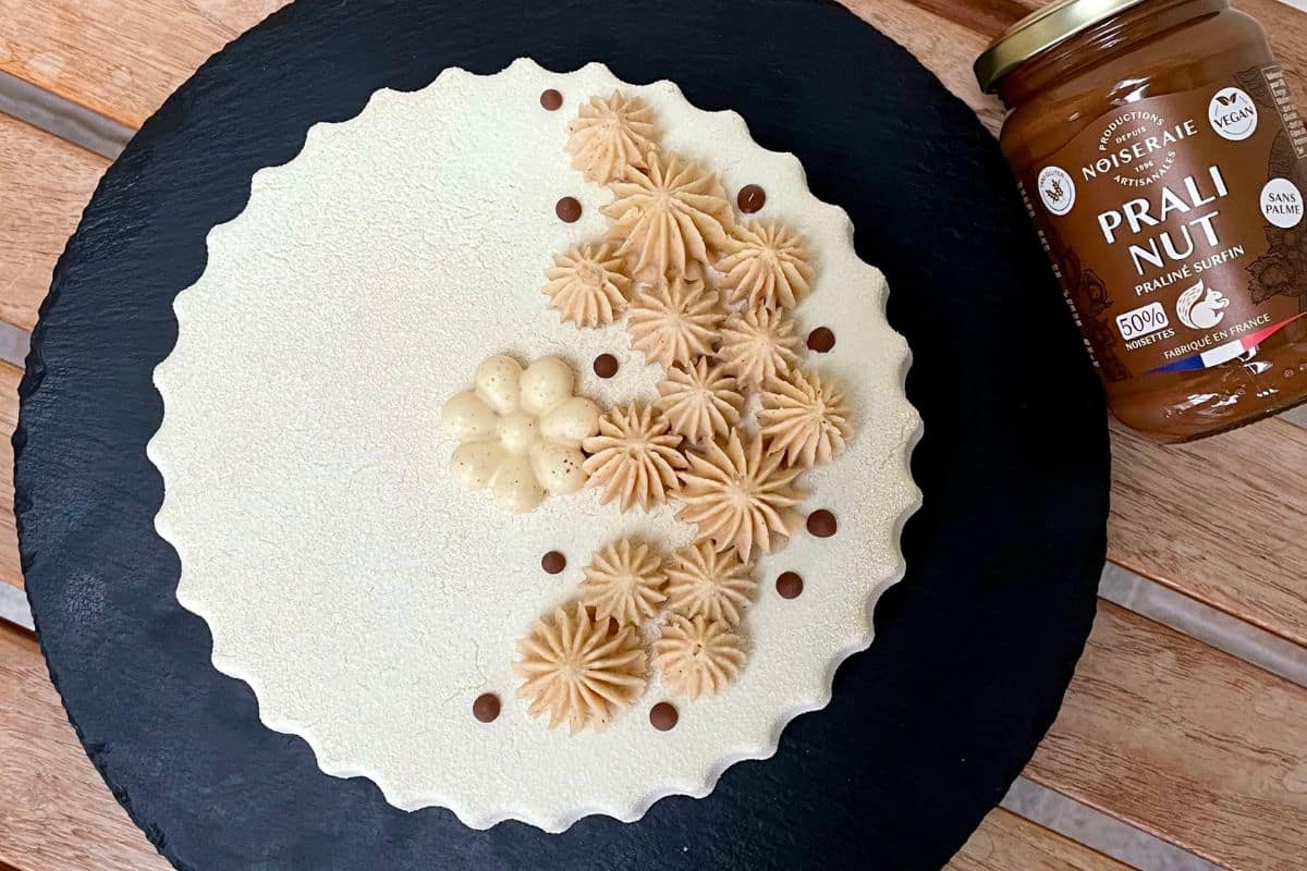 Entremets au prali nut